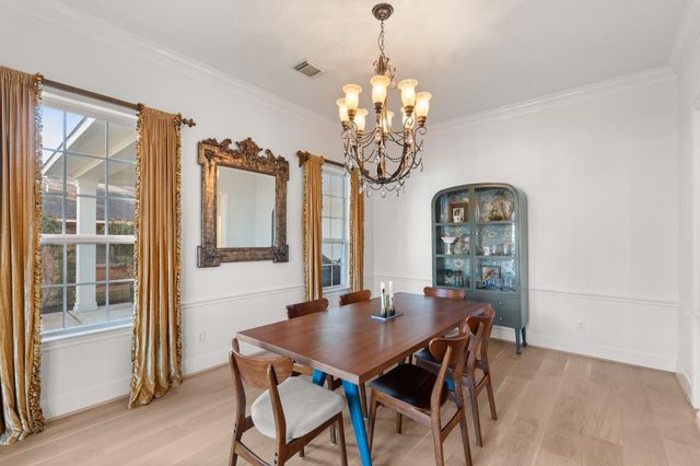 419 Brooks Street, Sugar Land, TX 77478