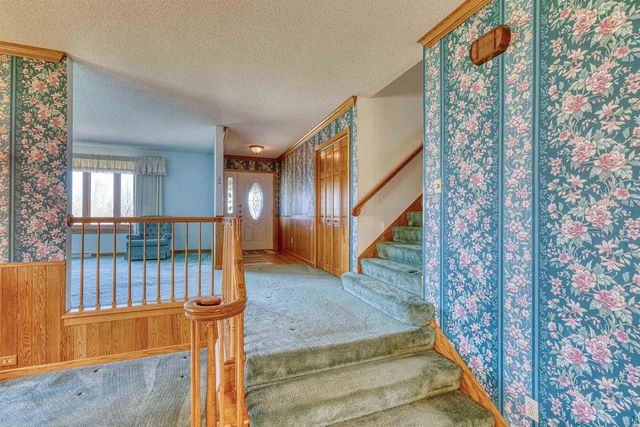 1404 10th St, Superior, WI 54880