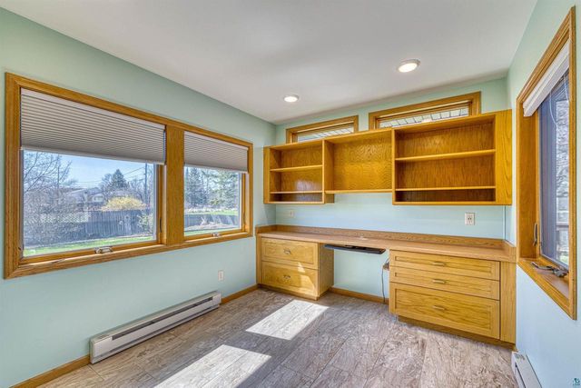 1404 10th St, Superior, WI 54880