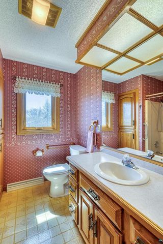 1404 10th St, Superior, WI 54880