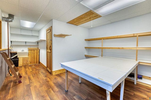 1404 10th St, Superior, WI 54880
