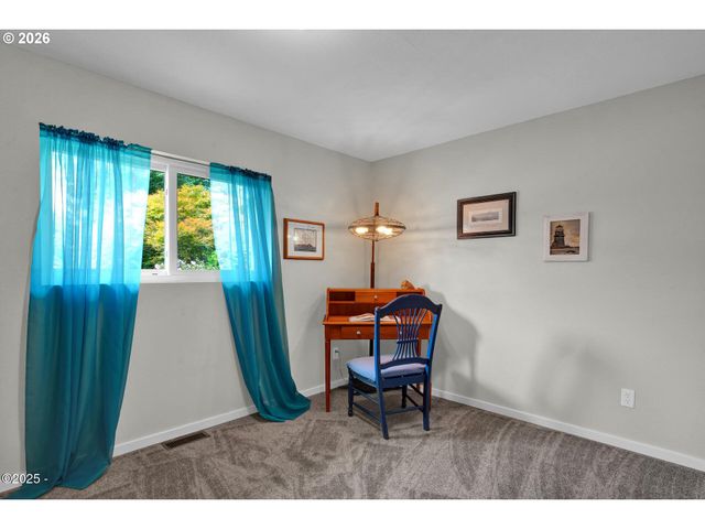 1302 Sw 63RD St, Lincoln City, OR 97367