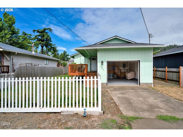 1302 Sw 63RD St, Lincoln City, OR 97367