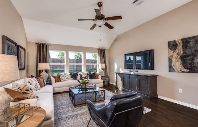 4360 Knight Street, Midlothian, TX 76065