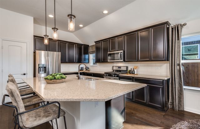 4360 Knight Street, Midlothian, TX 76065