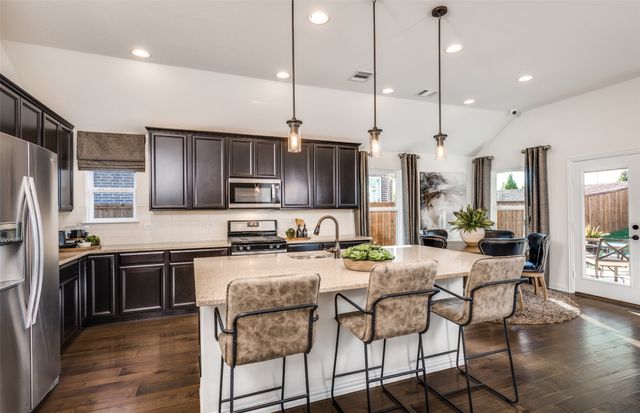 4360 Knight Street, Midlothian, TX 76065