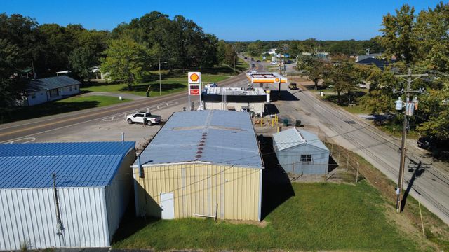 411 W Main St, Hohenwald, TN 38462