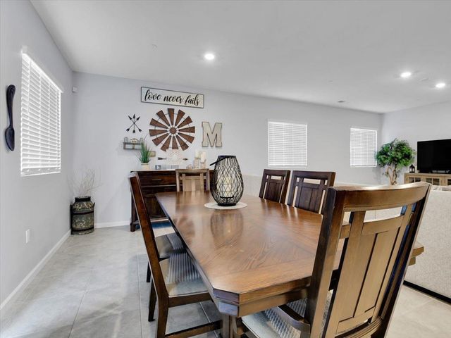 1338 Callison Way, Olivehurst, CA 95961