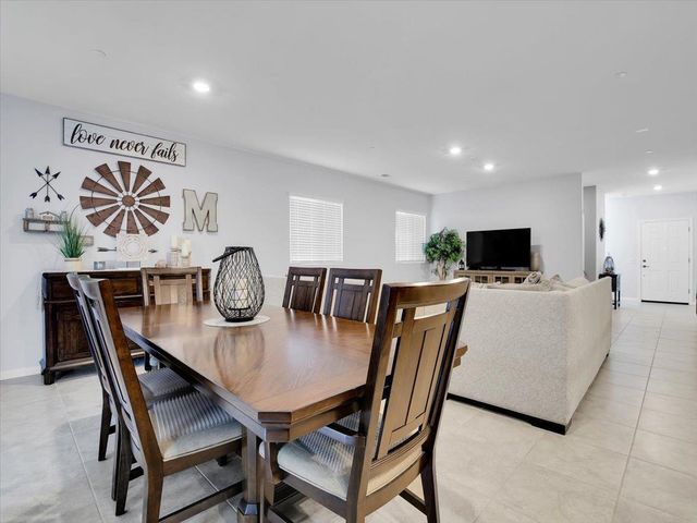 1338 Callison Way, Olivehurst, CA 95961