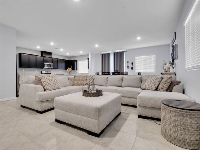 1338 Callison Way, Olivehurst, CA 95961