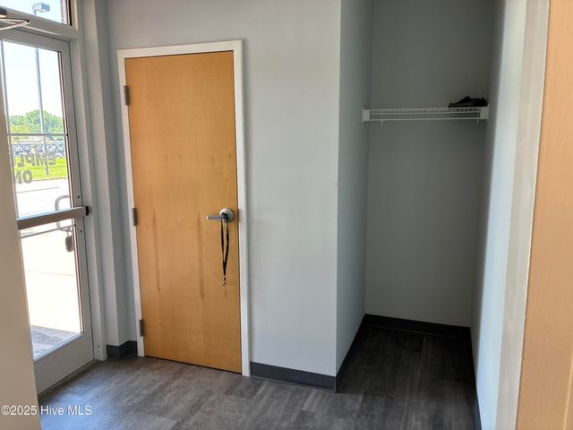 1507 N Road Street 2, Elizabeth City, NC 27909