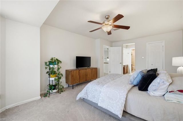 1257 Warner Hall DR, Virginia Beach, VA 23454