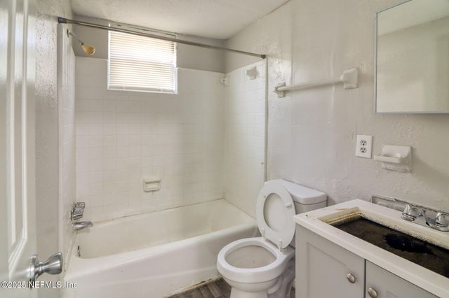 5634 ASTOR Place, Jacksonville, FL 32208
