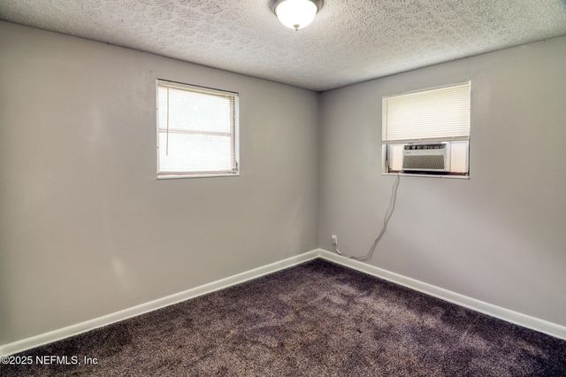 5634 ASTOR Place, Jacksonville, FL 32208