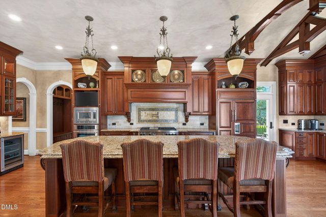 304 Pond Bluff Way, Cary, NC 27513