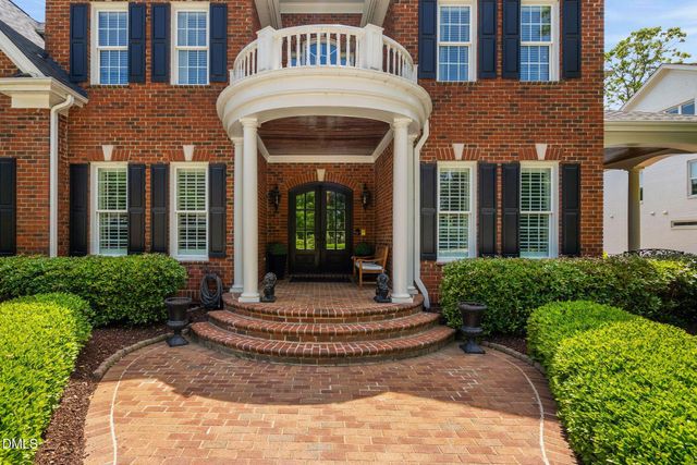 304 Pond Bluff Way, Cary, NC 27513