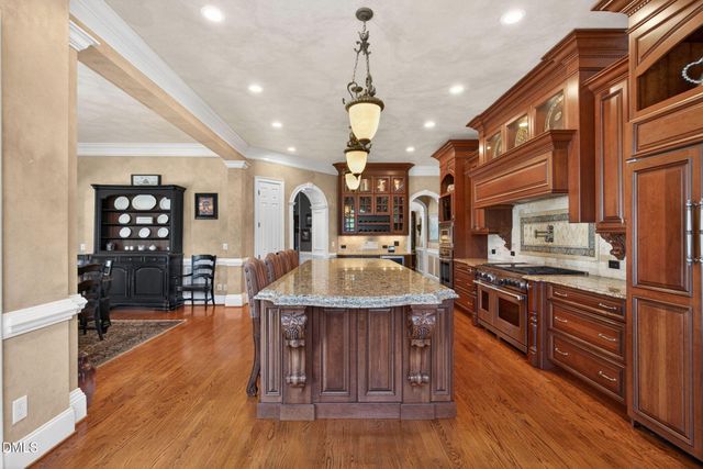 304 Pond Bluff Way, Cary, NC 27513