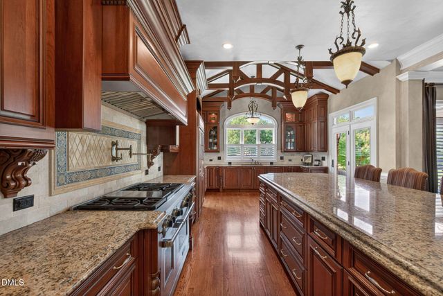 304 Pond Bluff Way, Cary, NC 27513