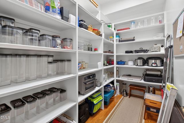 304 Pond Bluff Way, Cary, NC 27513