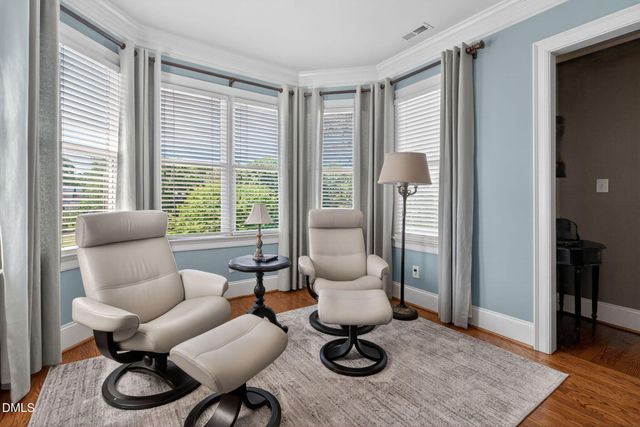 304 Pond Bluff Way, Cary, NC 27513