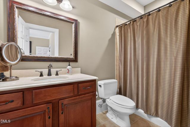 304 Pond Bluff Way, Cary, NC 27513