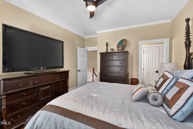 304 Pond Bluff Way, Cary, NC 27513