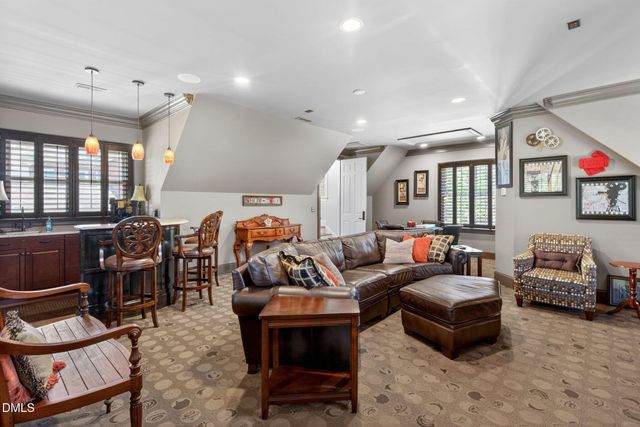 304 Pond Bluff Way, Cary, NC 27513