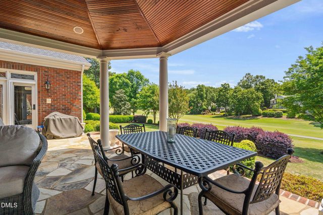 304 Pond Bluff Way, Cary, NC 27513