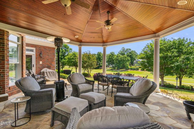 304 Pond Bluff Way, Cary, NC 27513