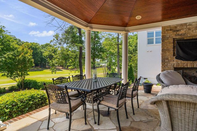 304 Pond Bluff Way, Cary, NC 27513