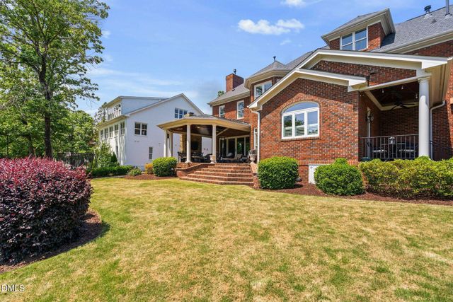 304 Pond Bluff Way, Cary, NC 27513