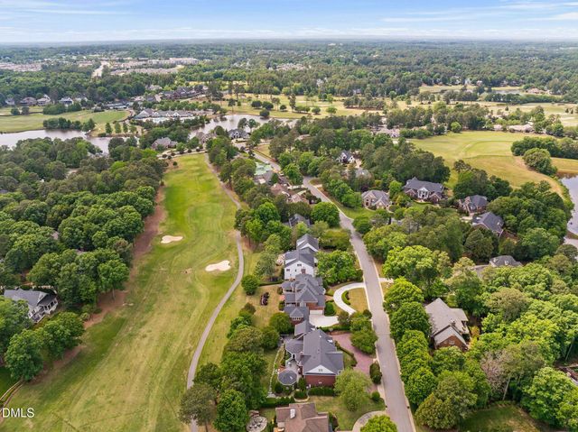 304 Pond Bluff Way, Cary, NC 27513
