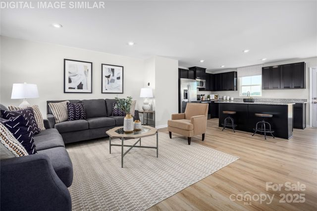 10213 Florentine Way, Charlotte, NC 28214