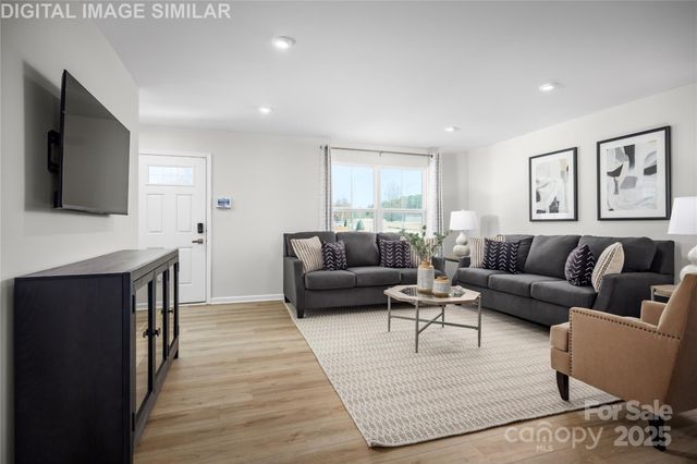 10213 Florentine Way, Charlotte, NC 28214