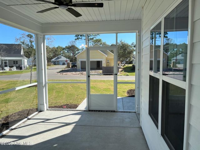 2285 Crescent Bay Drive, Southport, NC 28461