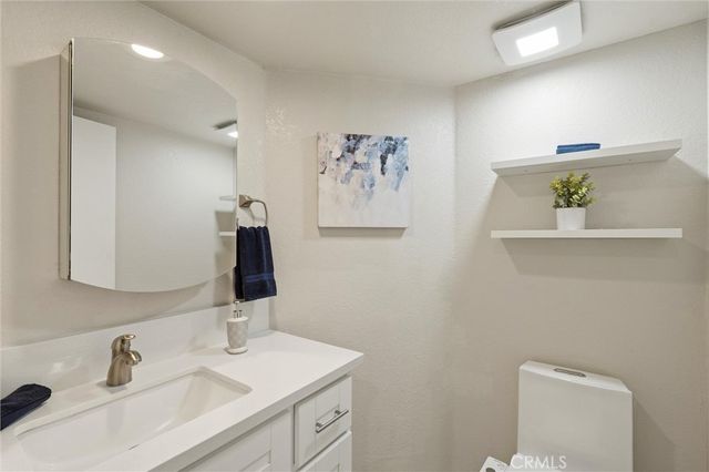 1751 E 68th 12, Long Beach, CA 90805