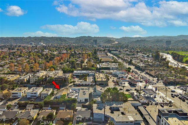 15217 Burbank Boulevard, Van Nuys, CA 91411