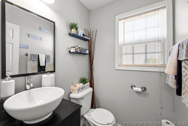86 Scotland Drive, Spring Lake, NC 28390