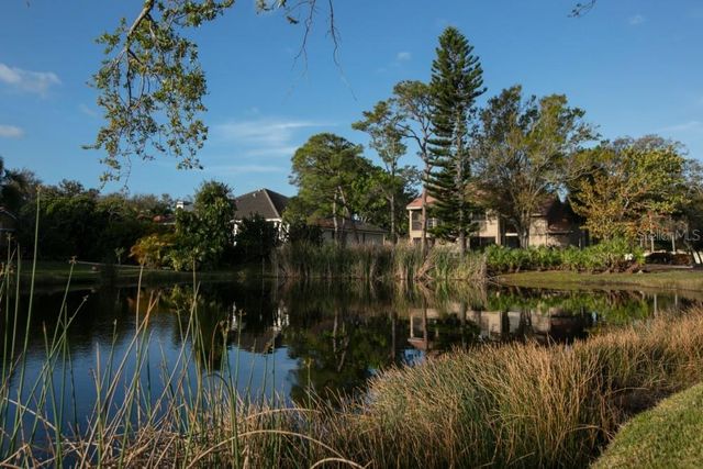 4690 LAUREL OAK LANE NE, St Petersburg, FL 33703