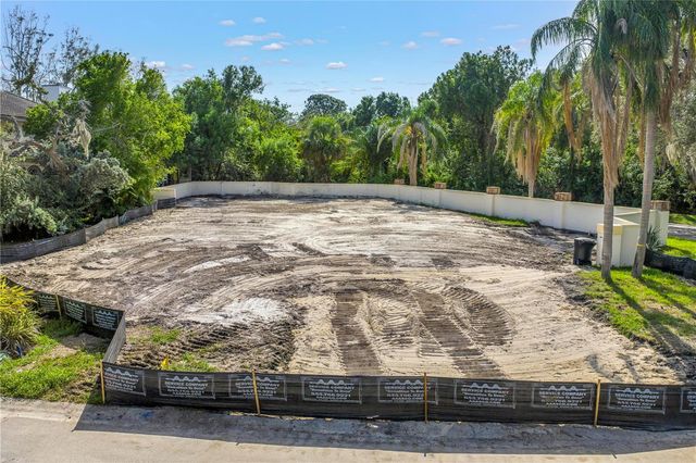 4690 LAUREL OAK LANE NE, St Petersburg, FL 33703