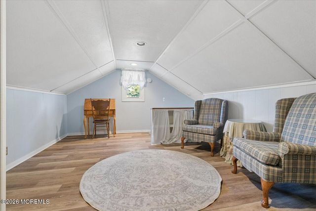 9 Ikes Lane, Manalapan, NJ 07726