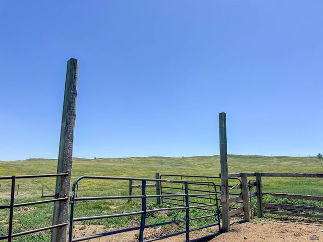 22240 SCHOOL RD, Piedmont, SD 57769
