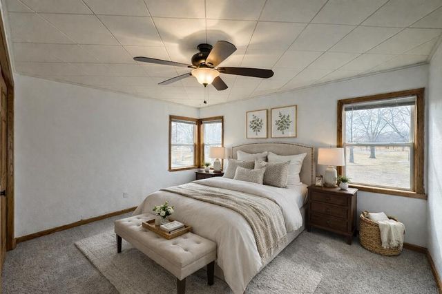 910 Campbell Avenue, Waterloo, IA 50701