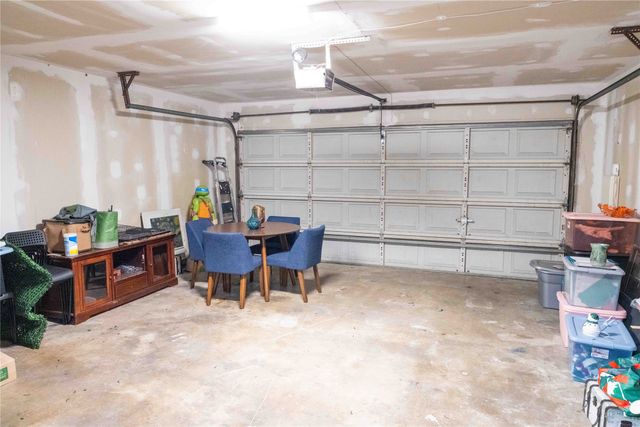 725 Sweetbriar Drive, Lewisville, TX 75067