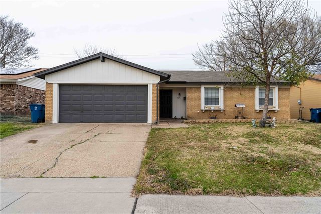 725 Sweetbriar Drive, Lewisville, TX 75067