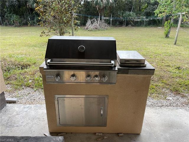 3150 Polly AVE, Naples, FL 34112