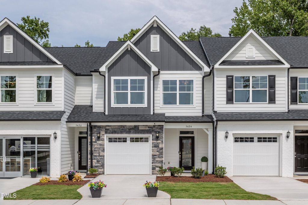 5408 Running Fox Lane, Durham, NC 27703