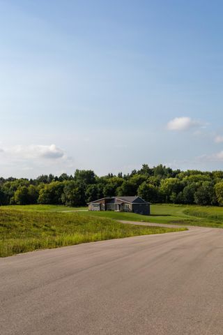 L3B2 Boelter Estates Lane NW, Rochester, MN 55901