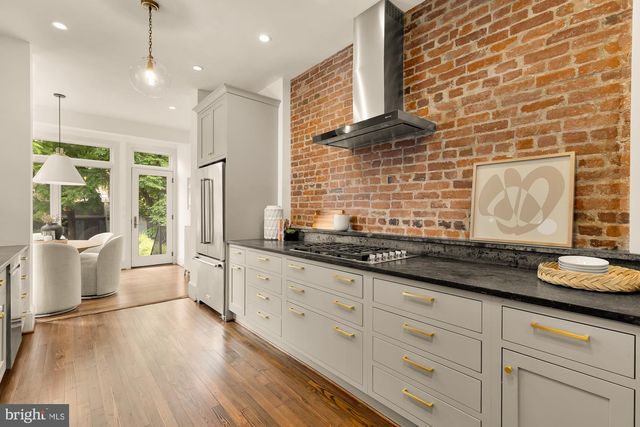 3333 18TH ST NW, Washington, DC 20010