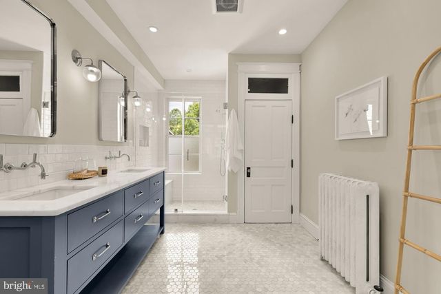 3333 18TH ST NW, Washington, DC 20010